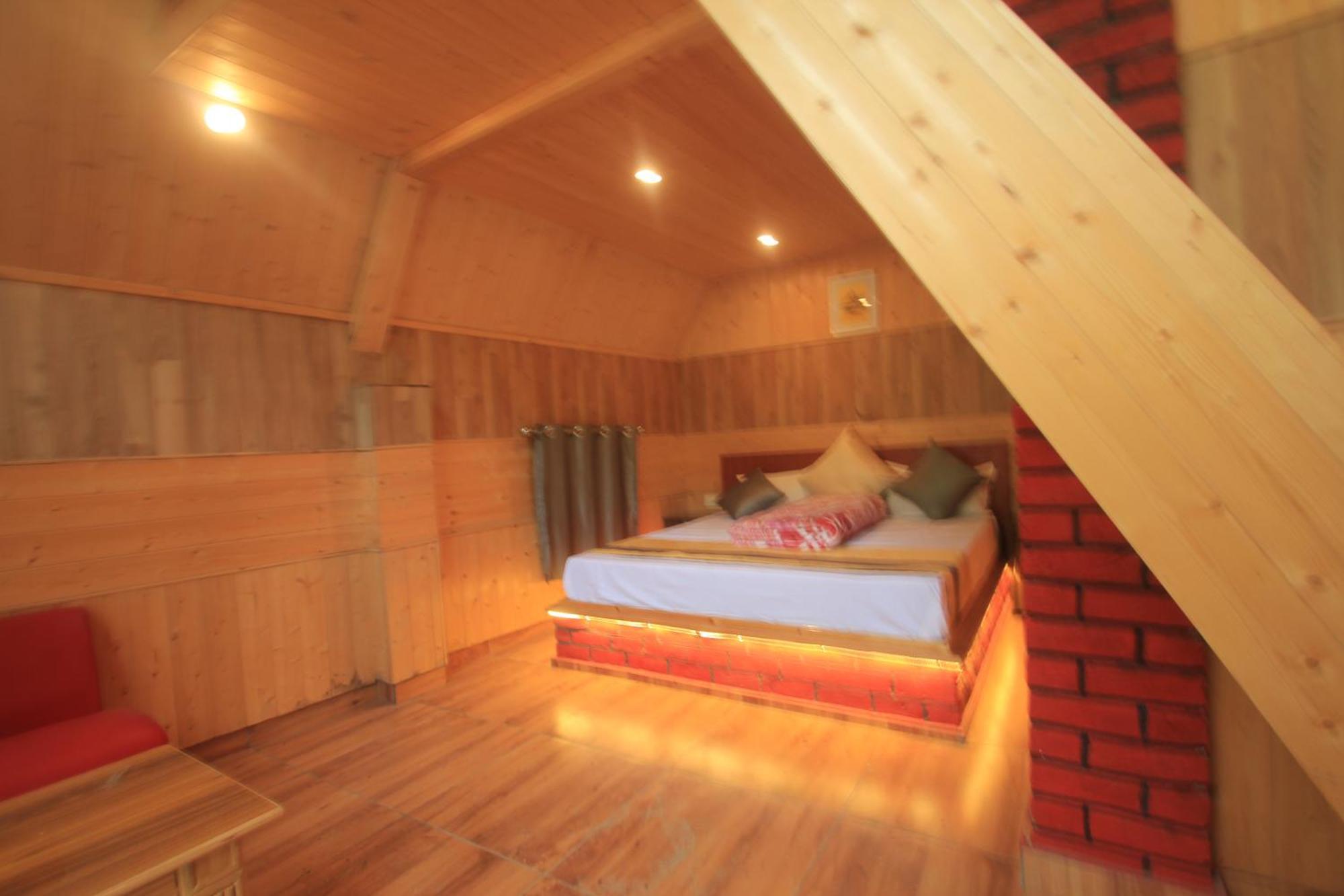 Sukoon Resort Banjar Luaran gambar