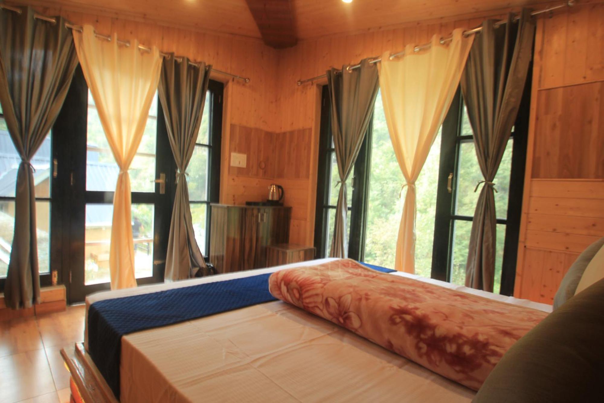 Sukoon Resort Banjar Luaran gambar
