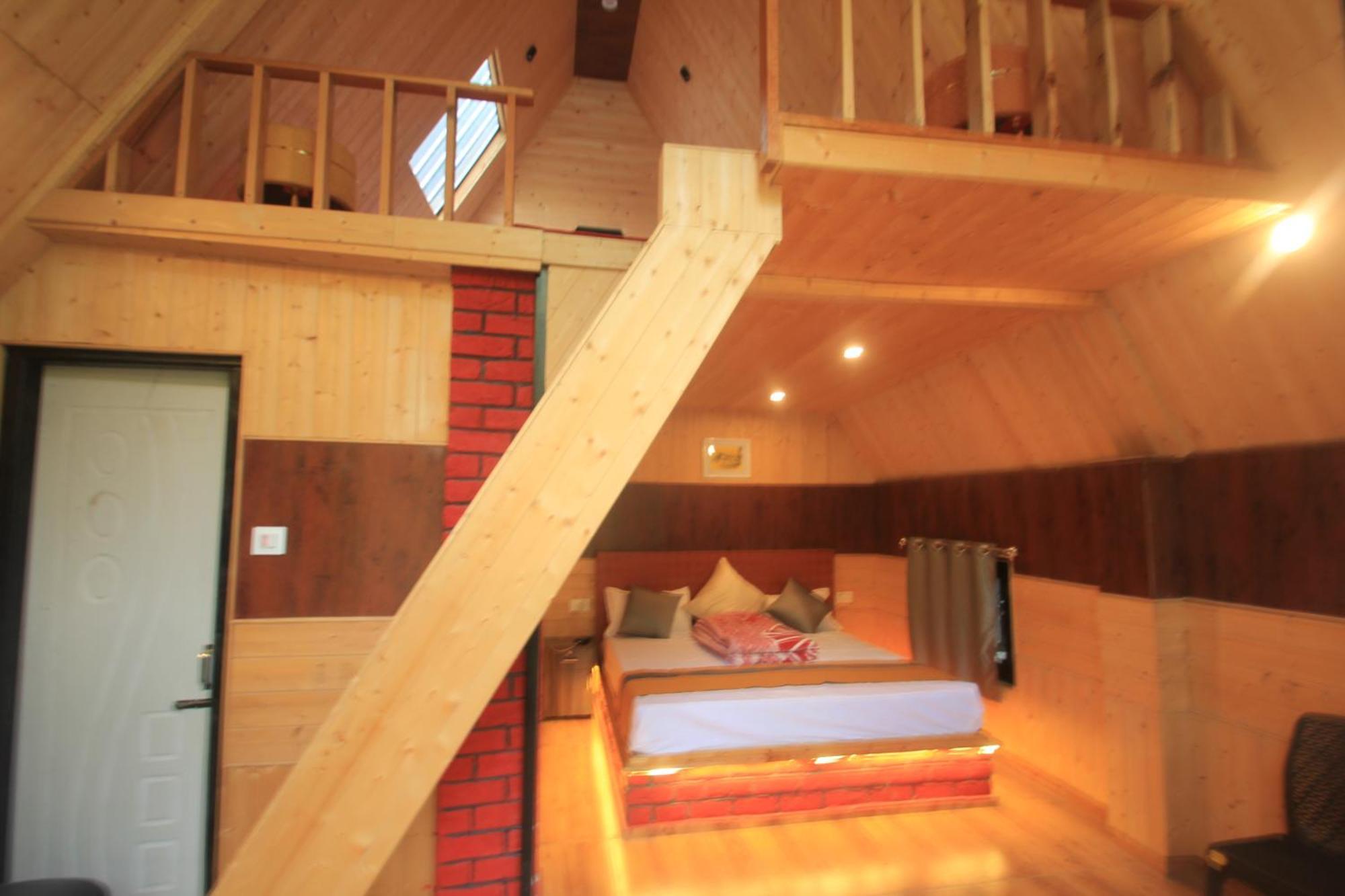 Sukoon Resort Banjar Luaran gambar