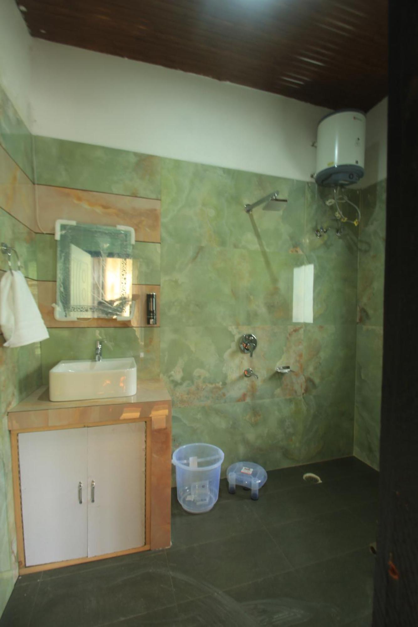 Sukoon Resort Banjar Luaran gambar