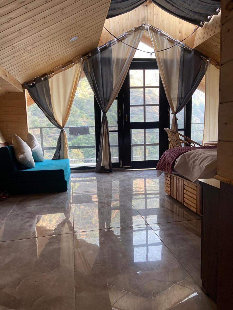 Sukoon Resort Banjar Luaran gambar